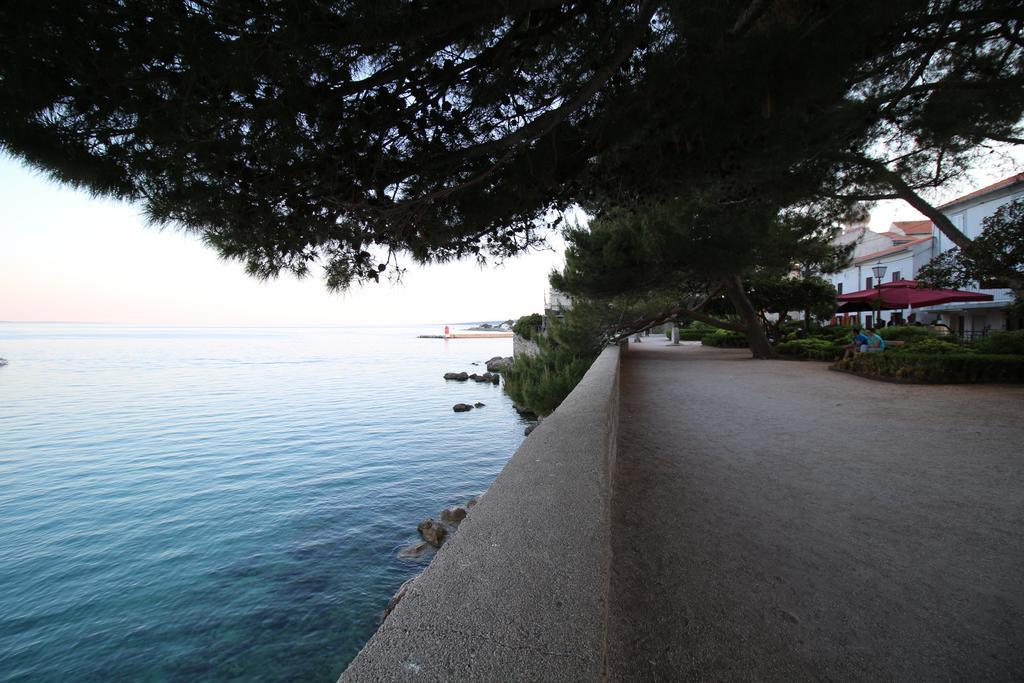 Apartment Ribica Krk Island Ngoại thất bức ảnh