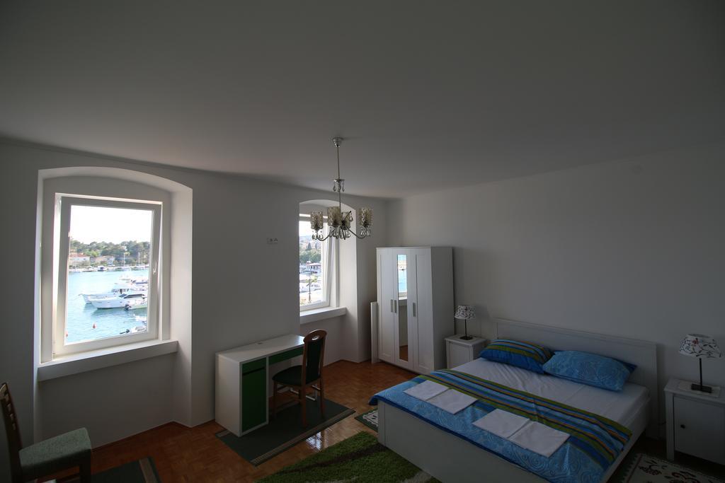 Apartment Ribica Krk Island Phòng bức ảnh